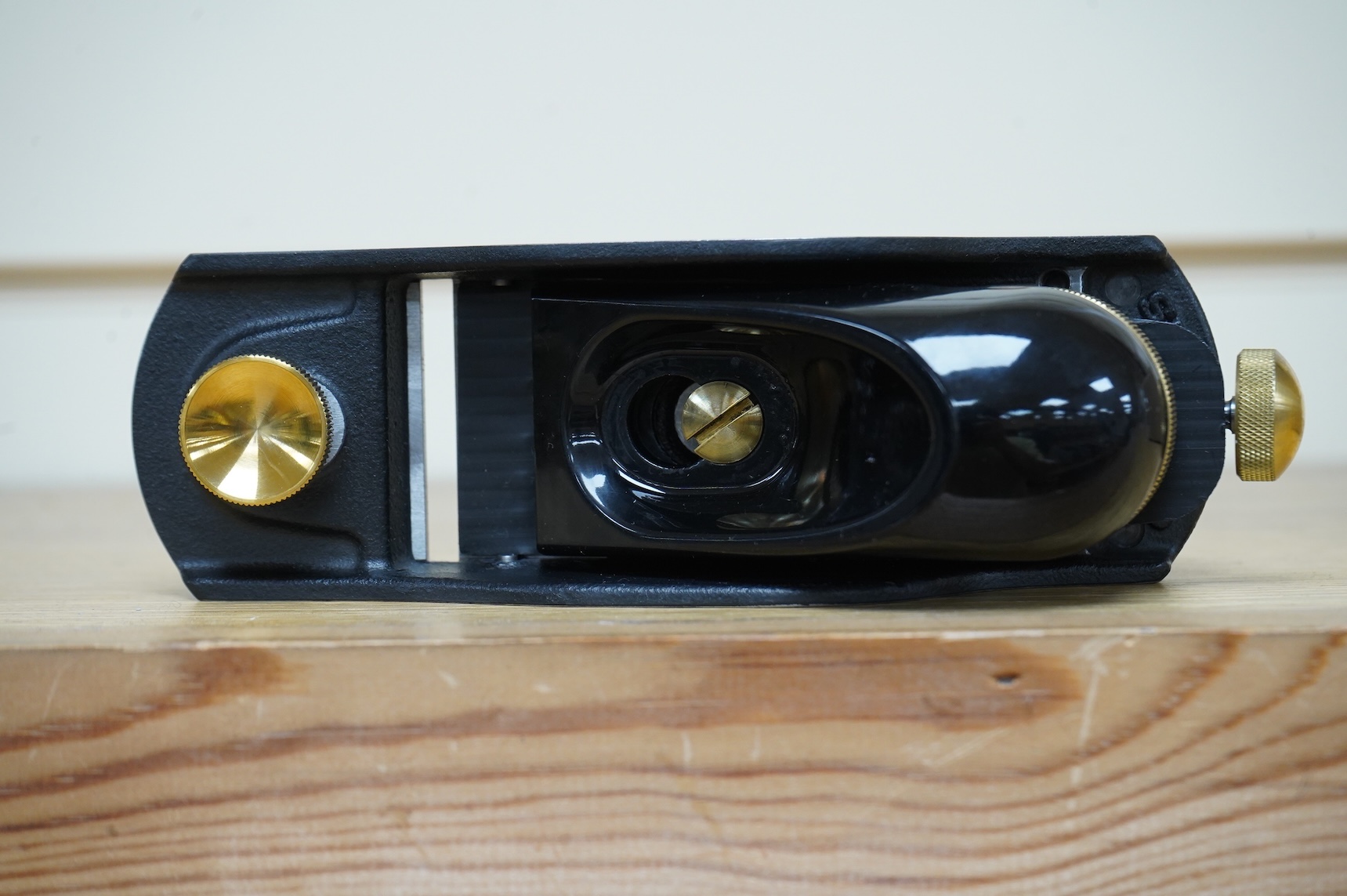 A boxed Veritas low angle block plane